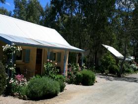 Riesling Trail Cottages - VIC Tourism