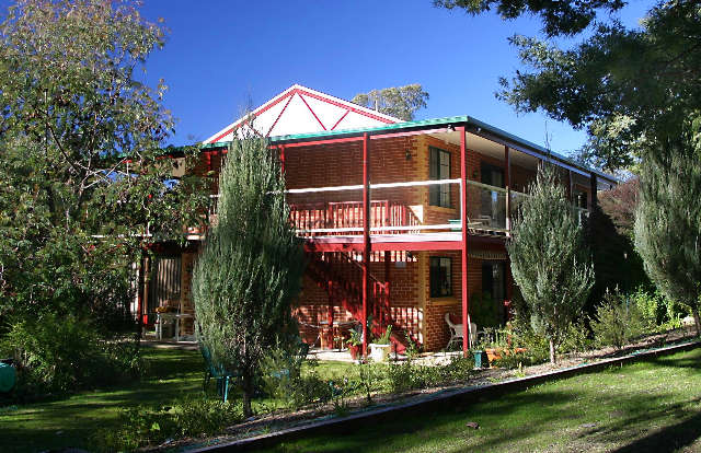 Abby Lodge - New South Wales Tourism 