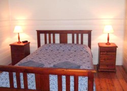 About Town Cottages - Hotel Accommodation