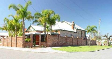 Above Bored Bed and Breakfast - Accommodation NSW