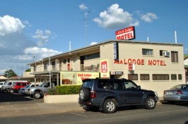 A  A Lodge Motel - Stayed
