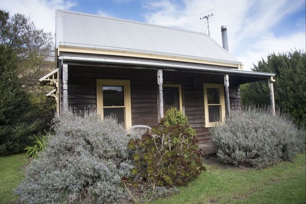 Orchard Cottages - Accommodation NSW