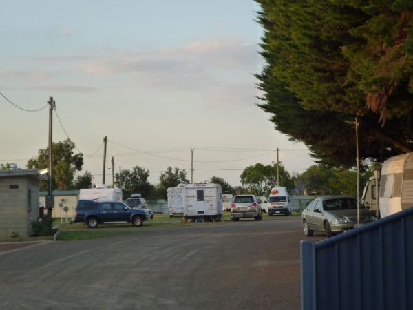 Central Caravan Park Colac - Accommodation NSW