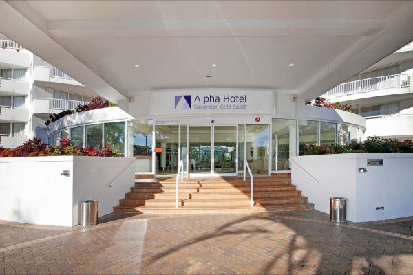 Alpha  Sovereign Hotel - thumb 3