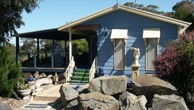 Blue Heaven Cottage - Australia Accommodation