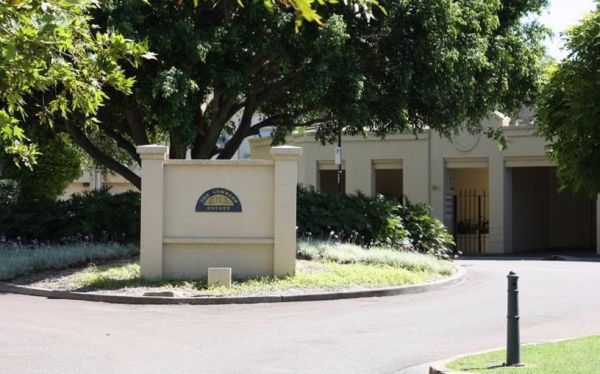 The Lombard Estate Sydney - Australia Accommodation