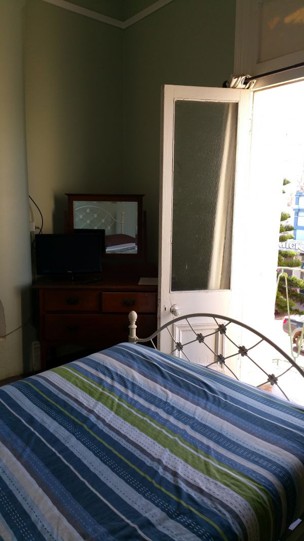 Foreshore Backpackers - Accommodation NSW