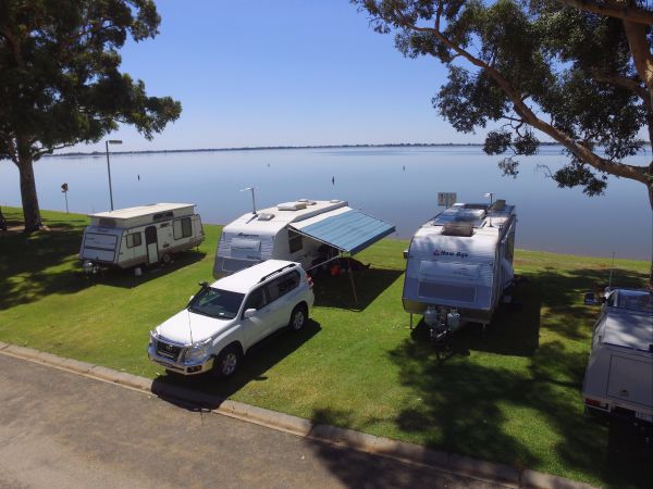 Lake Boga Caravan Park - Australia Accommodation