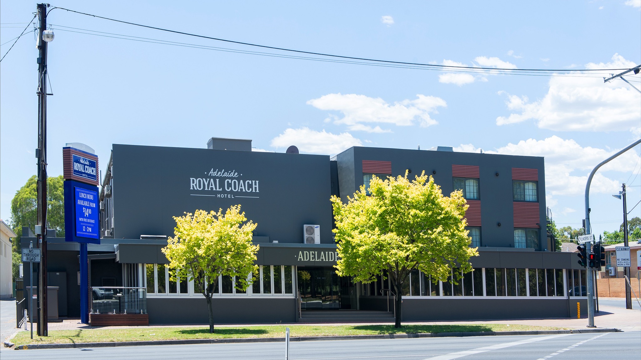 Adelaide Royal Coach - Accommodation NSW