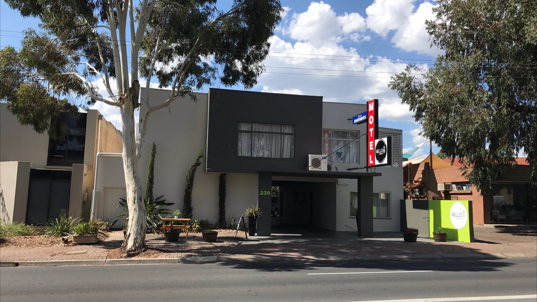 Hello Adelaide Motel Apartments - Frewville - Australia Accommodation
