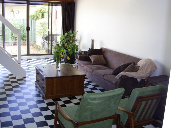 Peace By The Park - Accommodation Newcastle
