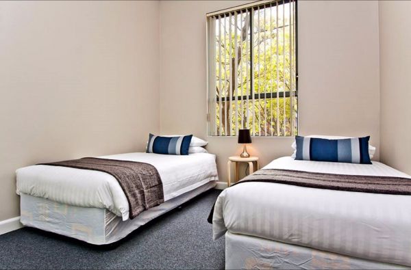 Ryals Serviced Apartments - Camperdown - Accommodation NSW