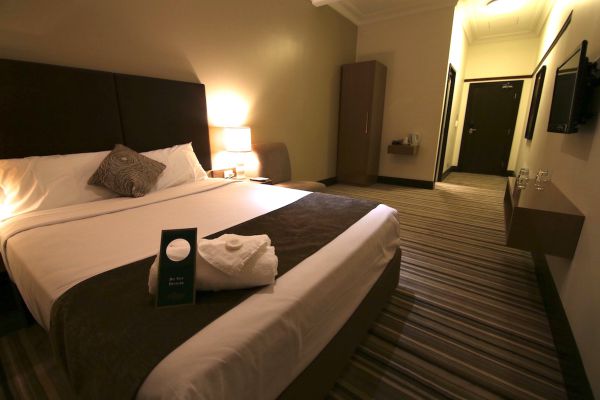 Southern Cross Hotel - Accommodation NSW