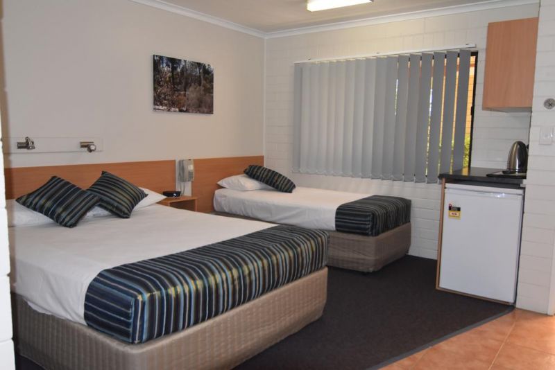Billabong Motor Inn - Australia Accommodation