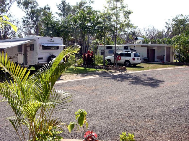 Batchelor Holiday Park - New South Wales Tourism 
