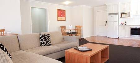 Best Western Charles Sturt Suites  Apartments - Australia Accommodation