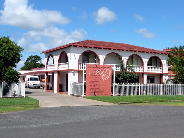 Bundaberg Spanish Motor Inn - New South Wales Tourism 