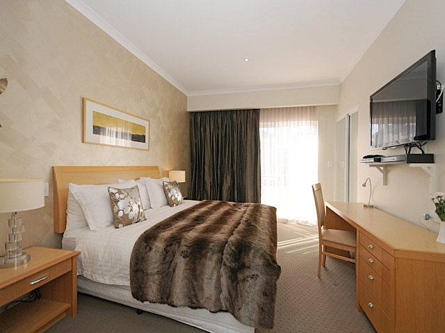 Burns Beach Bed and Breakfast - Melbourne Tourism
