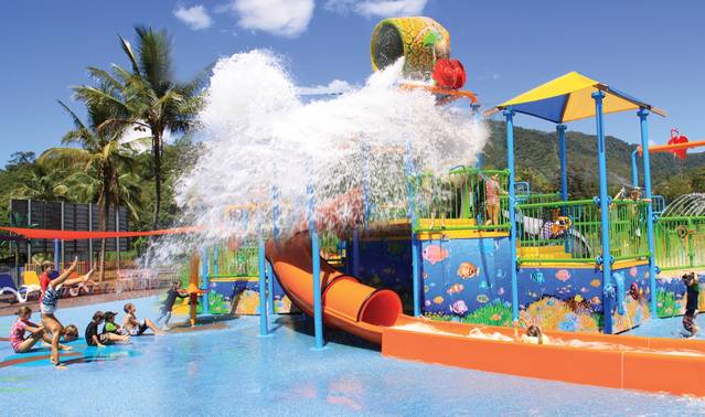 Cairns Coconut Holiday Resort - Hotel Accommodation