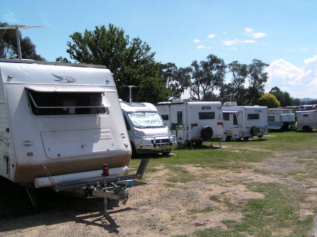 Canberra Carotel Motel  Caravan Park - VIC Tourism