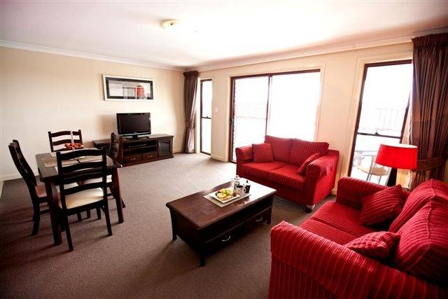 Cattleman's Country Motor Inn And Serviced Apartments - thumb 1