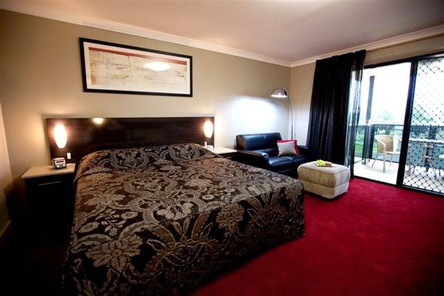 Cattleman's Country Motor Inn And Serviced Apartments - thumb 5