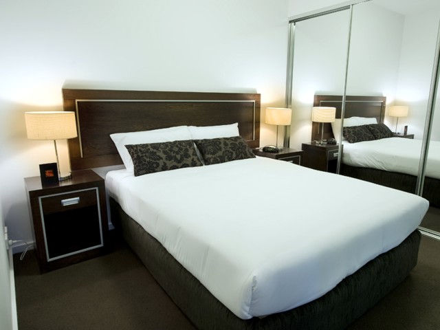 Chifley Apartments Newcastle - Hotel Accommodation