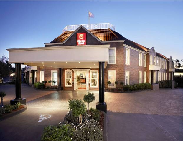 Canterbury International Hotel  - Australia Accommodation