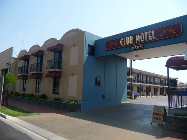 Club Motel - Hotel Accommodation