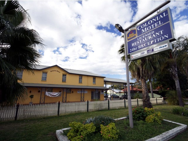 Colonial Motel - Hotel Accommodation