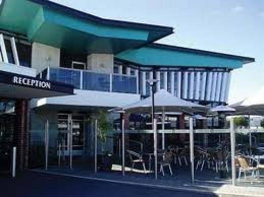 Comfort Hotel Highlander - New South Wales Tourism 