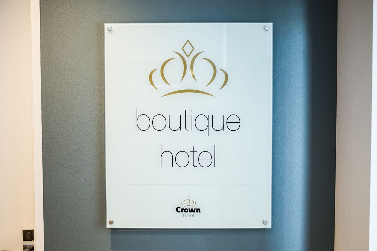 Crown Hotel - Melbourne Tourism 4