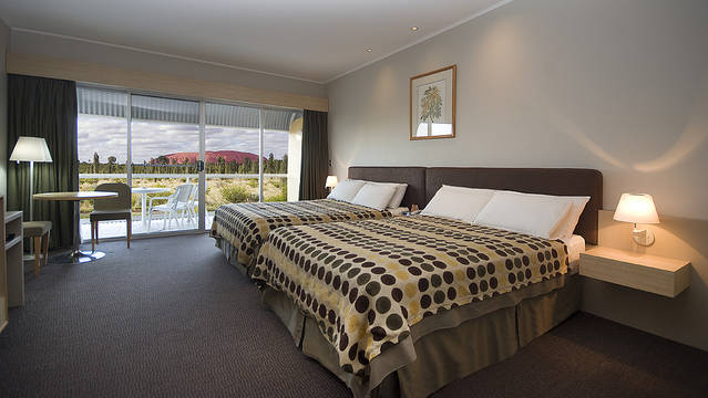 Desert Gardens Hotel - Accommodation Newcastle 6