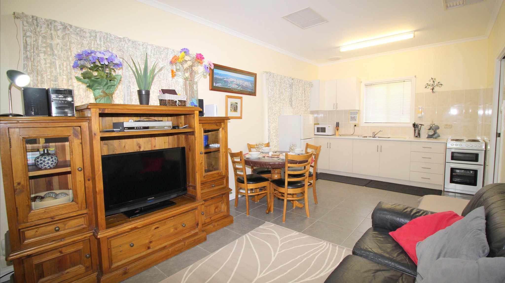 Riverview Cottage Migrant and holiday rental Port Noarlunga - Accommodation NSW