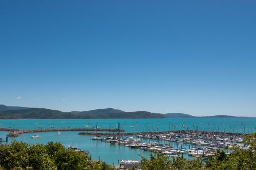 Q Rentals Airlie Beach - New South Wales Tourism  9