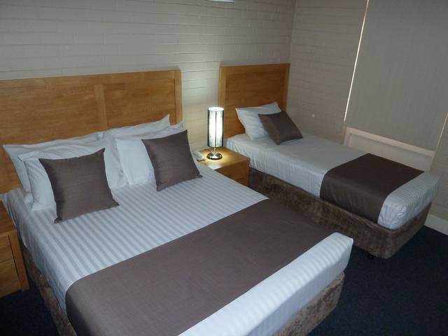 Dongara Hotel Motel - Accommodation NSW