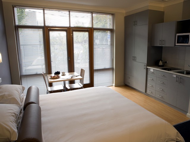 Easystay  Acland St - Melbourne Tourism