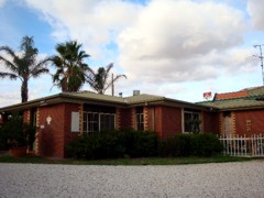 Foundry Palms Motel - New South Wales Tourism 