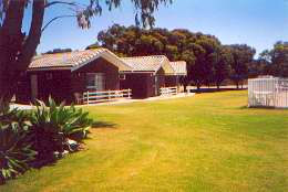 Highview Holiday Village Caravan Park - Australia Accommodation