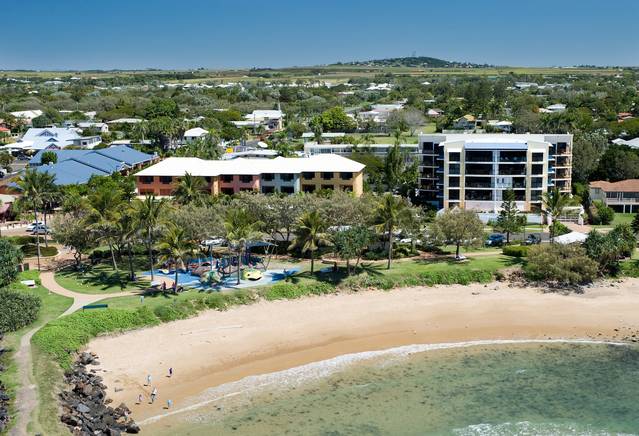 Kacy's Bargara Beach Motel - New South Wales Tourism 