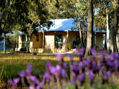 Kendenup Lodge and Cottages - VIC Tourism