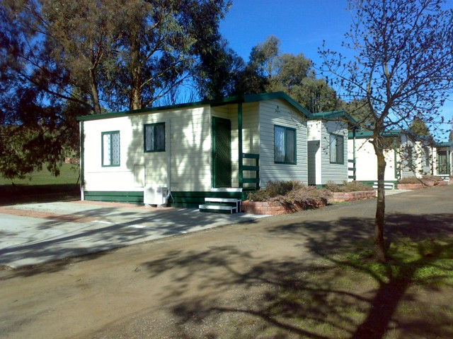 Kilmore Caravan Park - Accommodation NSW