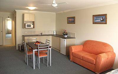 Mandarin Motel - New South Wales Tourism 