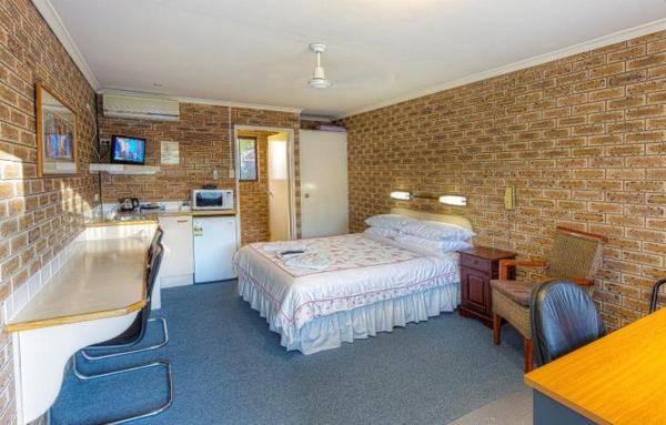 Marcoola Motel - New South Wales Tourism 