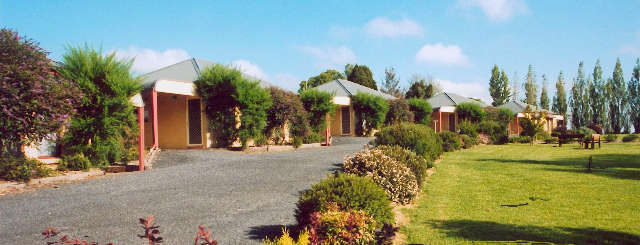 Melview Greens Country Apartments - VIC Tourism