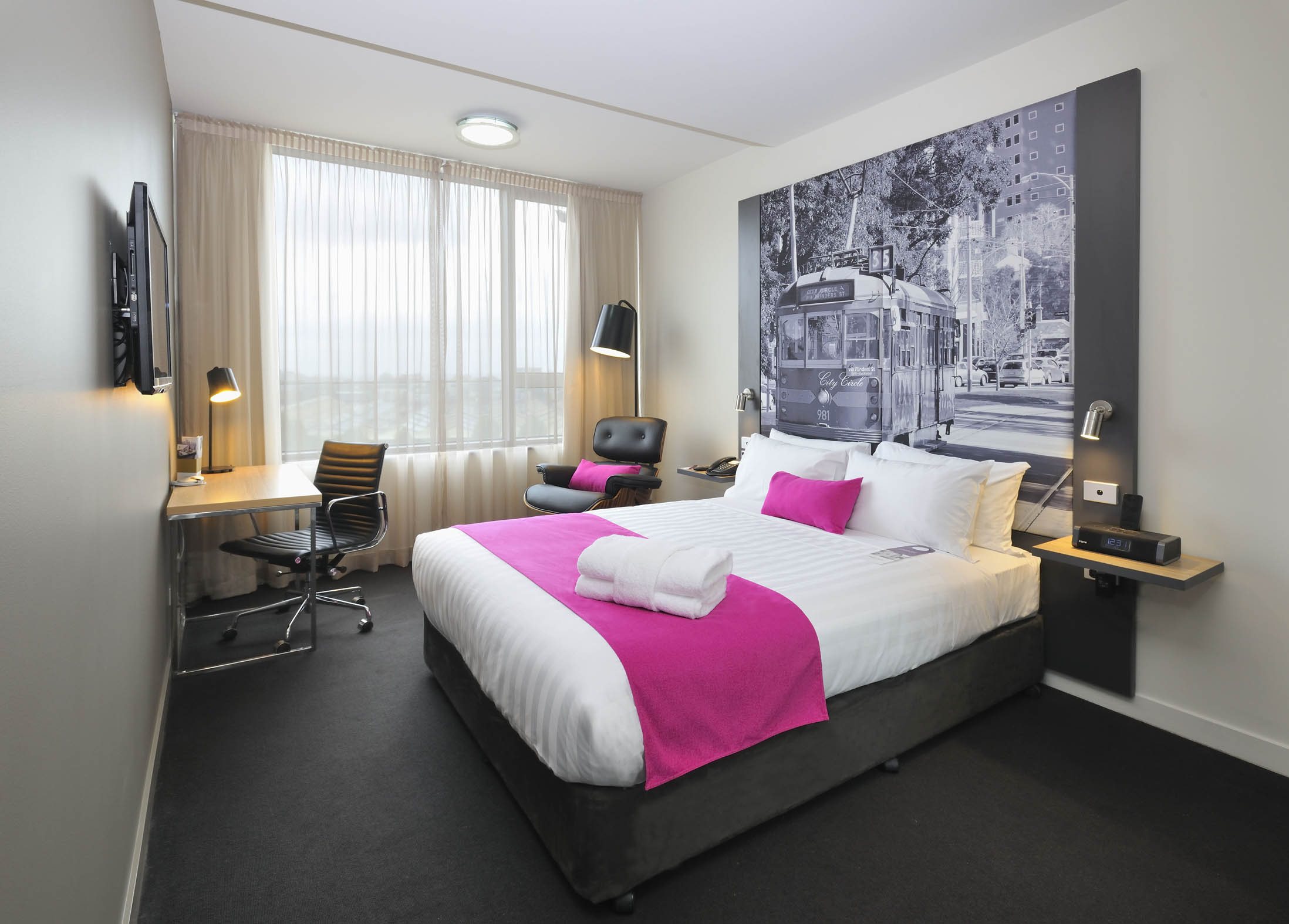 Mercure Melbourne Therry Street - Accommodation Newcastle 0