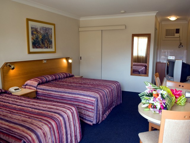 Narellan Motor Inn - Hotel Accommodation
