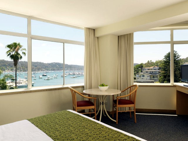 Newport Mirage Hotel - New South Wales Tourism 