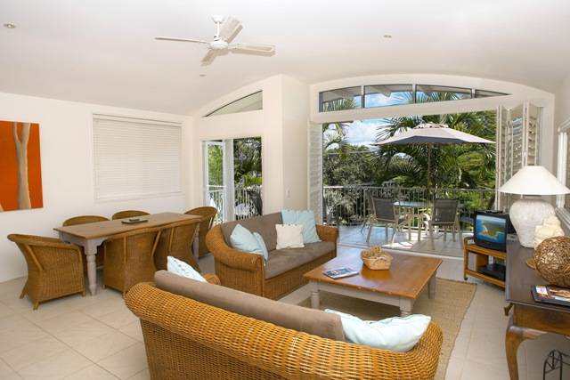 Noosa Outrigger Beach Resort - New South Wales Tourism 