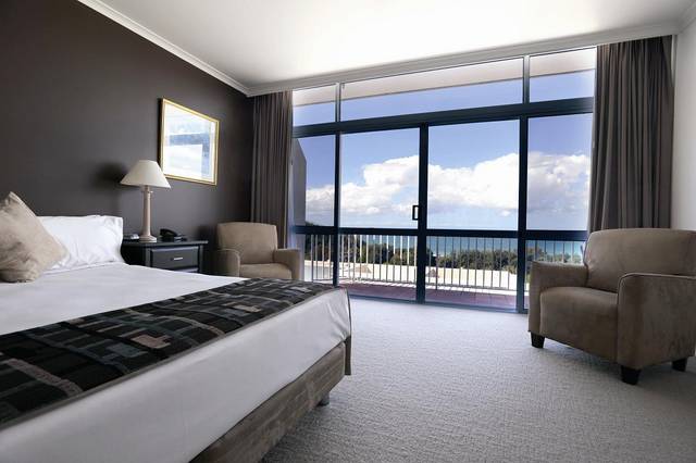 Opal Cove Resort - New South Wales Tourism 
